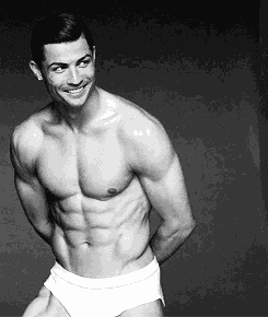 葡萄牙的传奇页游开服阳光不在乎输赢