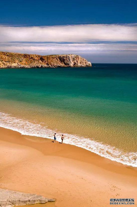 葡萄牙的传奇页游开服阳光不在乎输赢