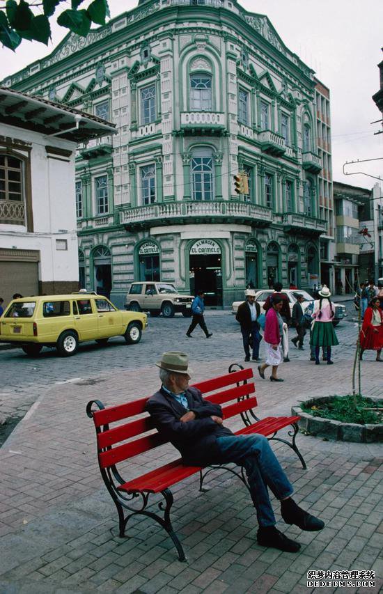 ������խ�Ľֵ�����������ʯͷ�����ʺ�ɢ��