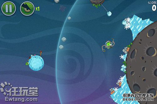 Angry-Birds-Space-08