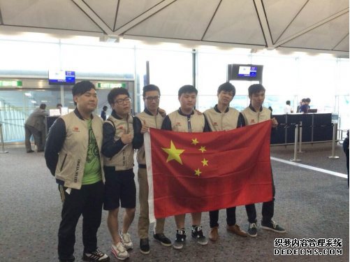 UZI������Ƿ�ҵĹھ� ���ڶ��û�������